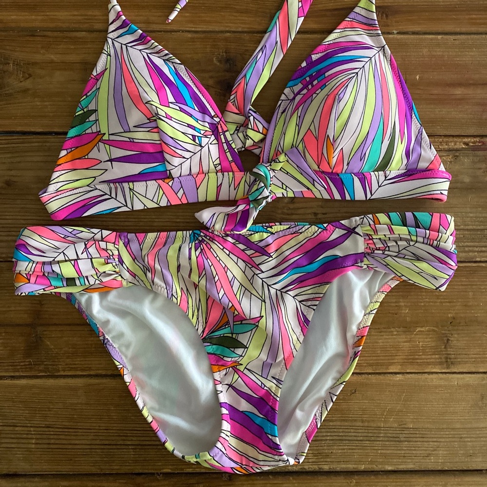 Victoria’s Secret M  palm frond bikini 2 piece